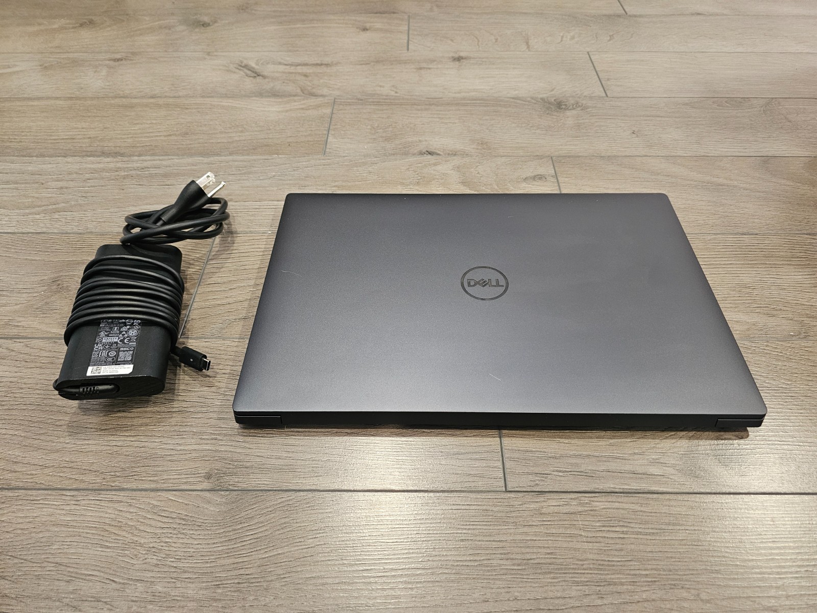 Dell XPS 16 9640 4K+ OLED Touch 16.3″ Intel Ultra 7 155H 16GB 1TB SSD RTX 4050