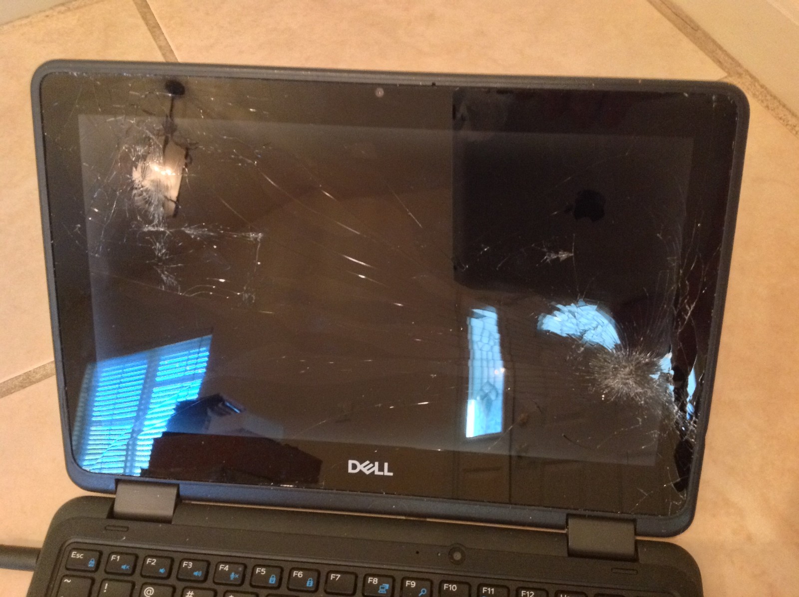 Dell P26T Laptop with Charger for Parts or Fix