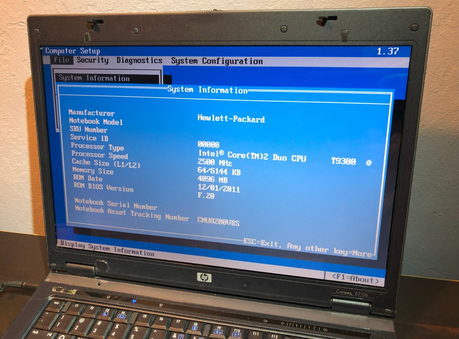 HP Compaq 6710b Laptop 15.4” Intel Core 2 Duo 2.5GHz 4GB RAM 120GB Win10p 2x bat