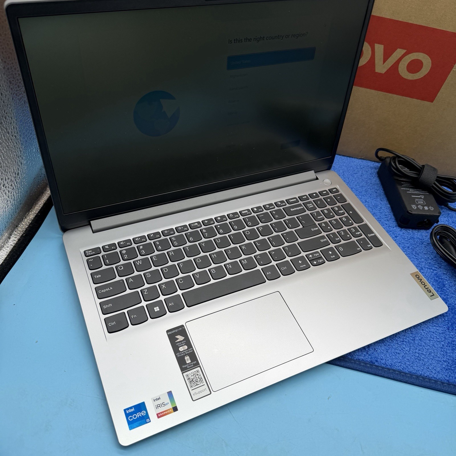Lenovo IdeaPad 15IRU7 15.6″ FHD Laptop Intel Core i5-1335U 16GB RAM 256GB SSD