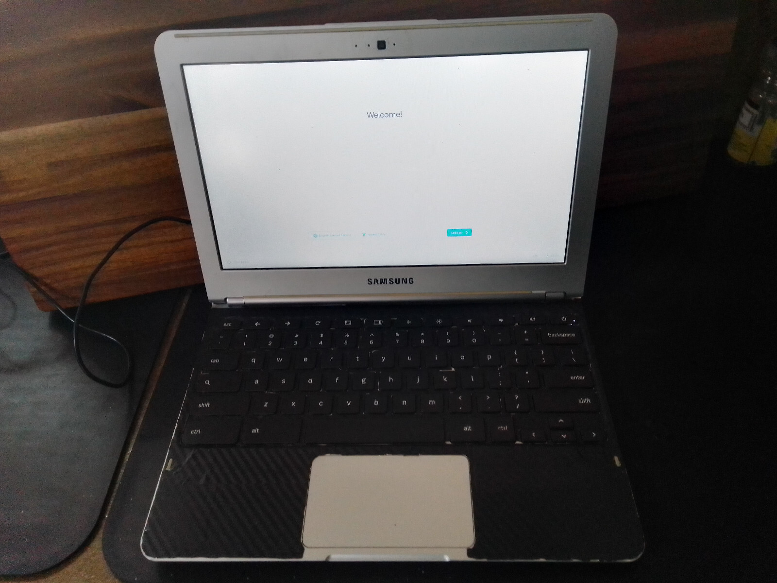 Samsung Chromebook XE303C12-A01 11.6-inch, 2GB RAM, 16GB , Black & Silver