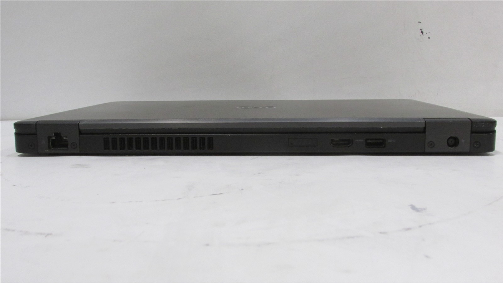 Dell Latitude 5490 i5-8350U 1.7GHz 8GB RAM 256GB m.2 14″ Windows 11 Pro COSM DMG