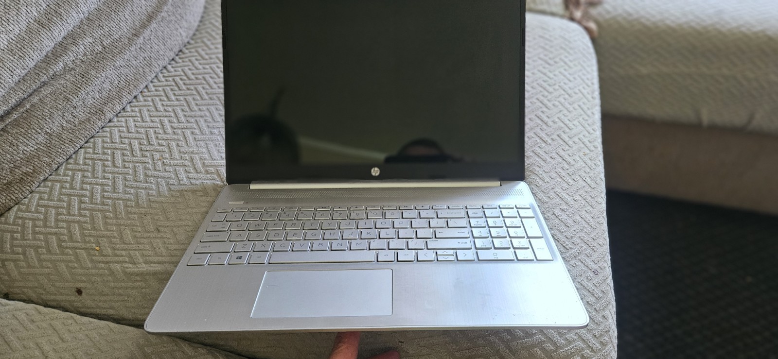 This HP 15-inch laptop sleek natural silver finish Mod.# 15-dy1024wm