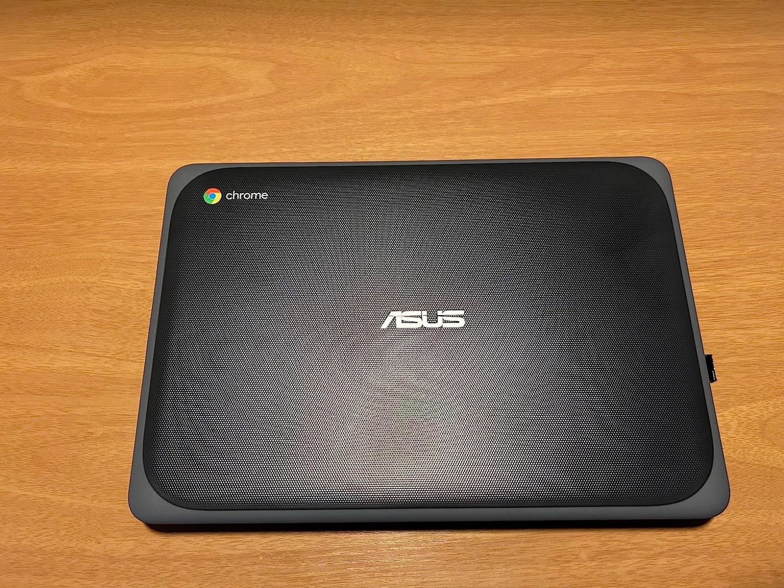 MediaTek-Powered Chromebook CM14 – 14″ FHD, Antimicrobial Keyboard, 64GB eMMC
