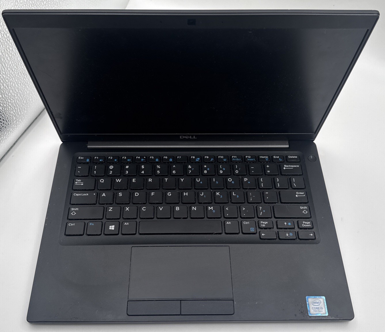 Dell Latitude 7390 13” i5-7300U 2.60GHz 16GB RAM 256GB SSD Bad Keyboard – READ