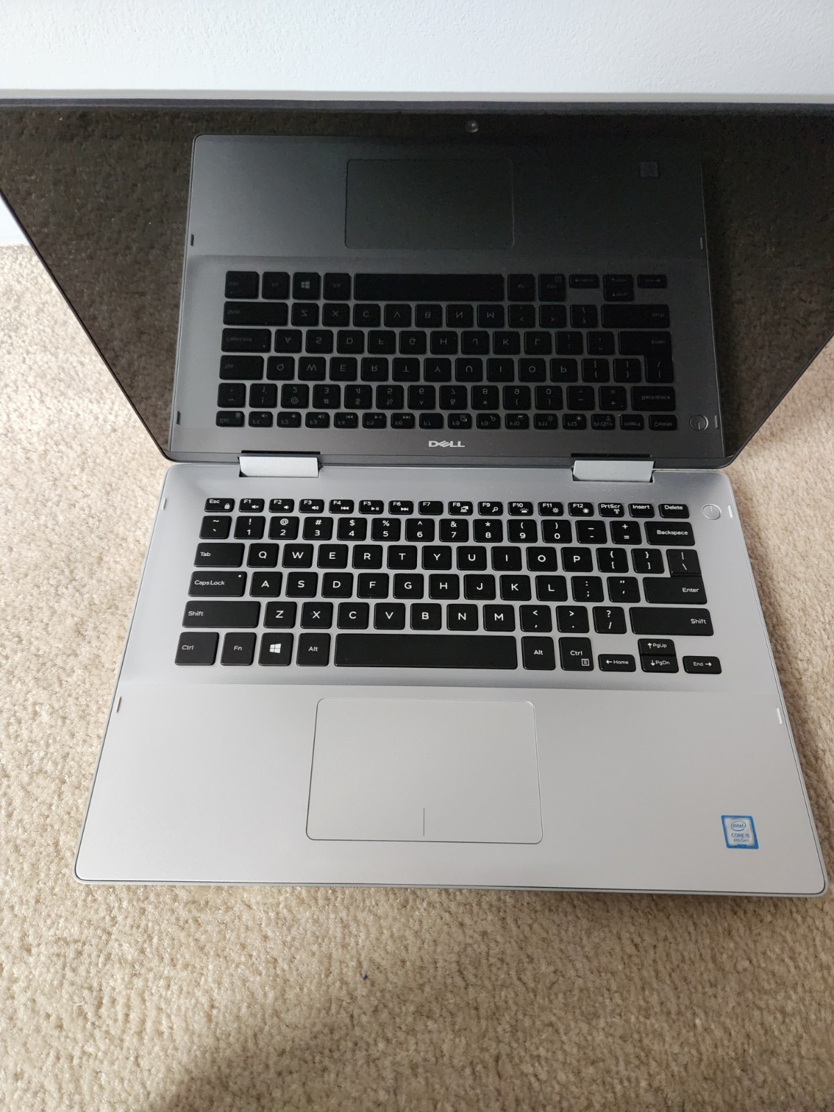Dell Inspiron 5482 2-in-1 14″ Touchscreen Laptop/i5-8265U/8GB/256GB/SSD/W10H