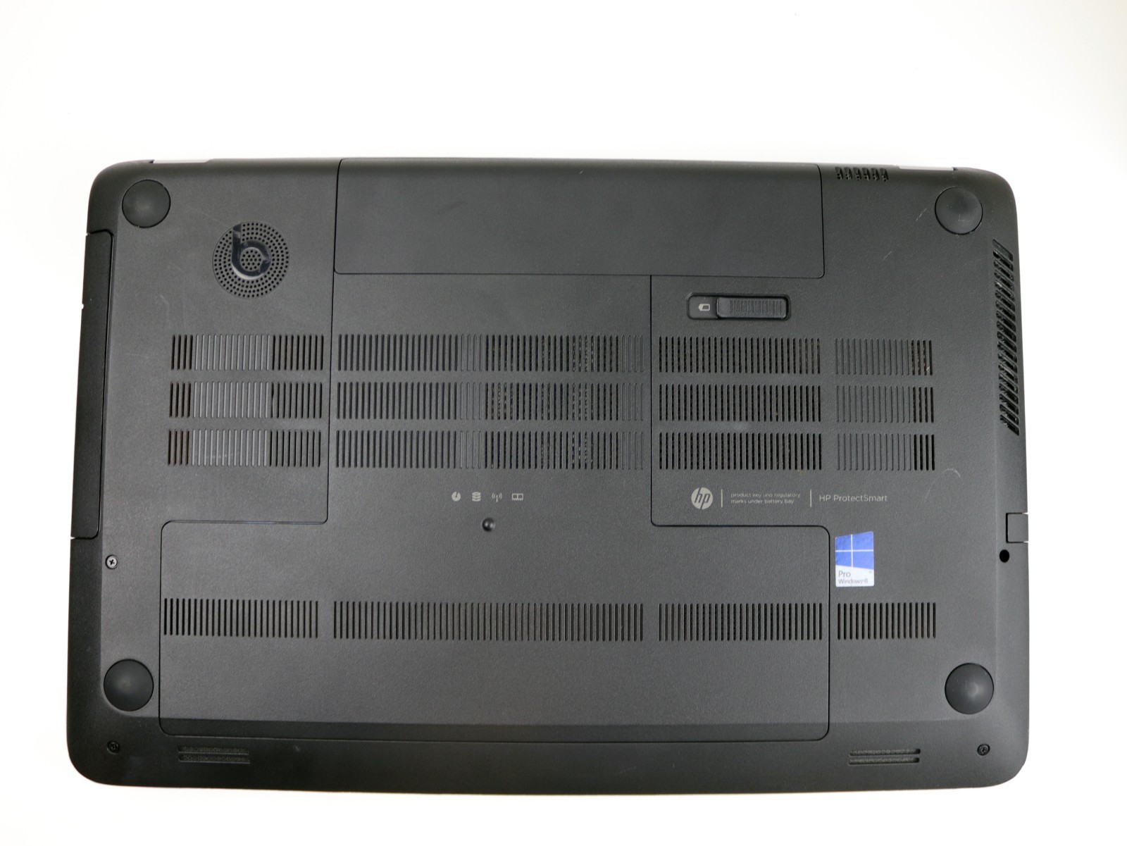 HP ENVY 17.3 FHD Intel Core i7-4700MQ, 256GB SSD, 12GB RAM, NVIDIA GT 740M Win11
