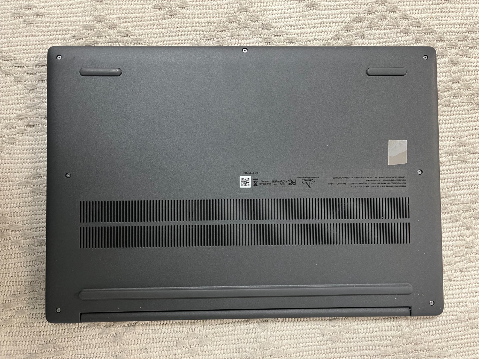 Display Issue – Lenovo IdeaPad Slim 3x 15.3″ Snapdragon X 16GB 1TB 83N30010US