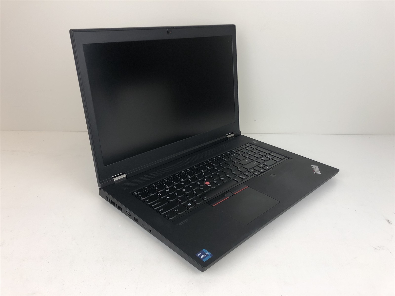 Lenovo ThinkPad P17 Gen 2: W-11855M 3.2GHz – 16GB – 256GB – RTX A5000 Mobile