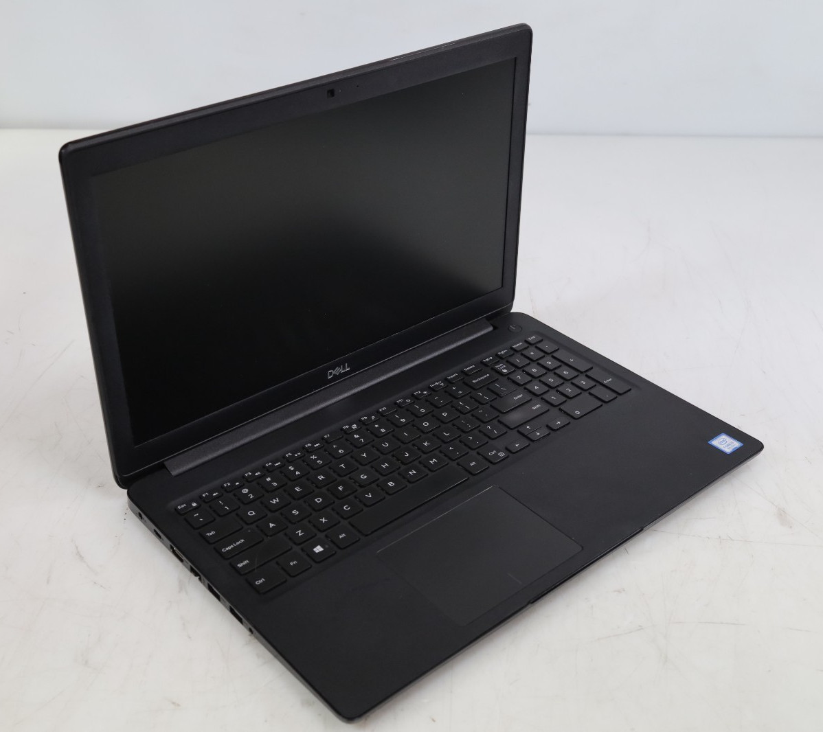 Dell Latitude 3500 15.6″ Intel i3-8145U 8GB DDR4 No HDD COA OS