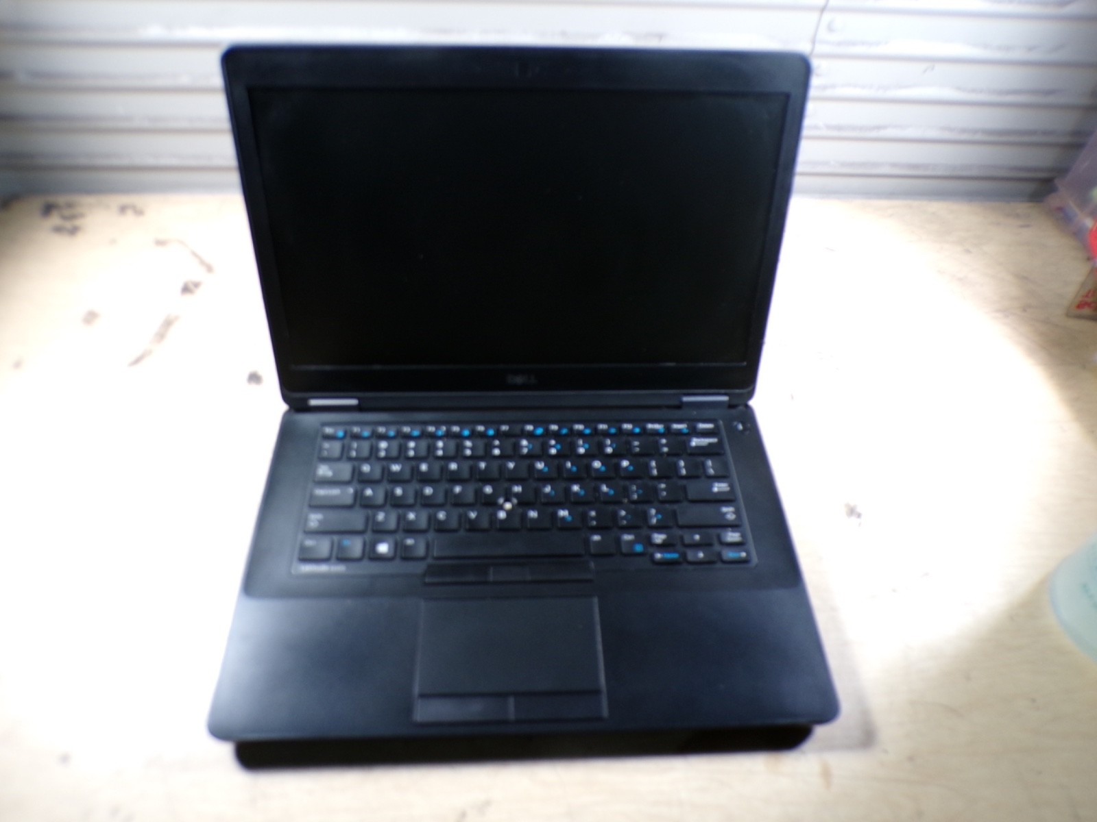 DELL LATITUDE E5470 INTEL CORE I5-6440H 2.60GHZ 16GB RAM **POWER ON