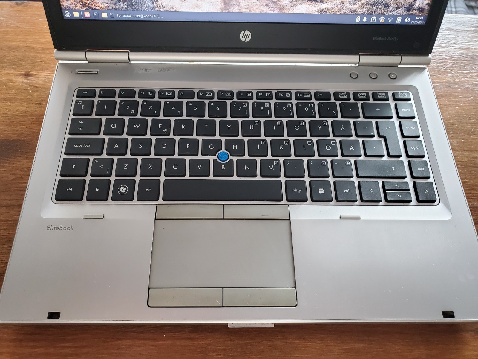 HP Elitebook 8460p Laptop – i5-2450M, 64gb SSD, 8gb RAM.