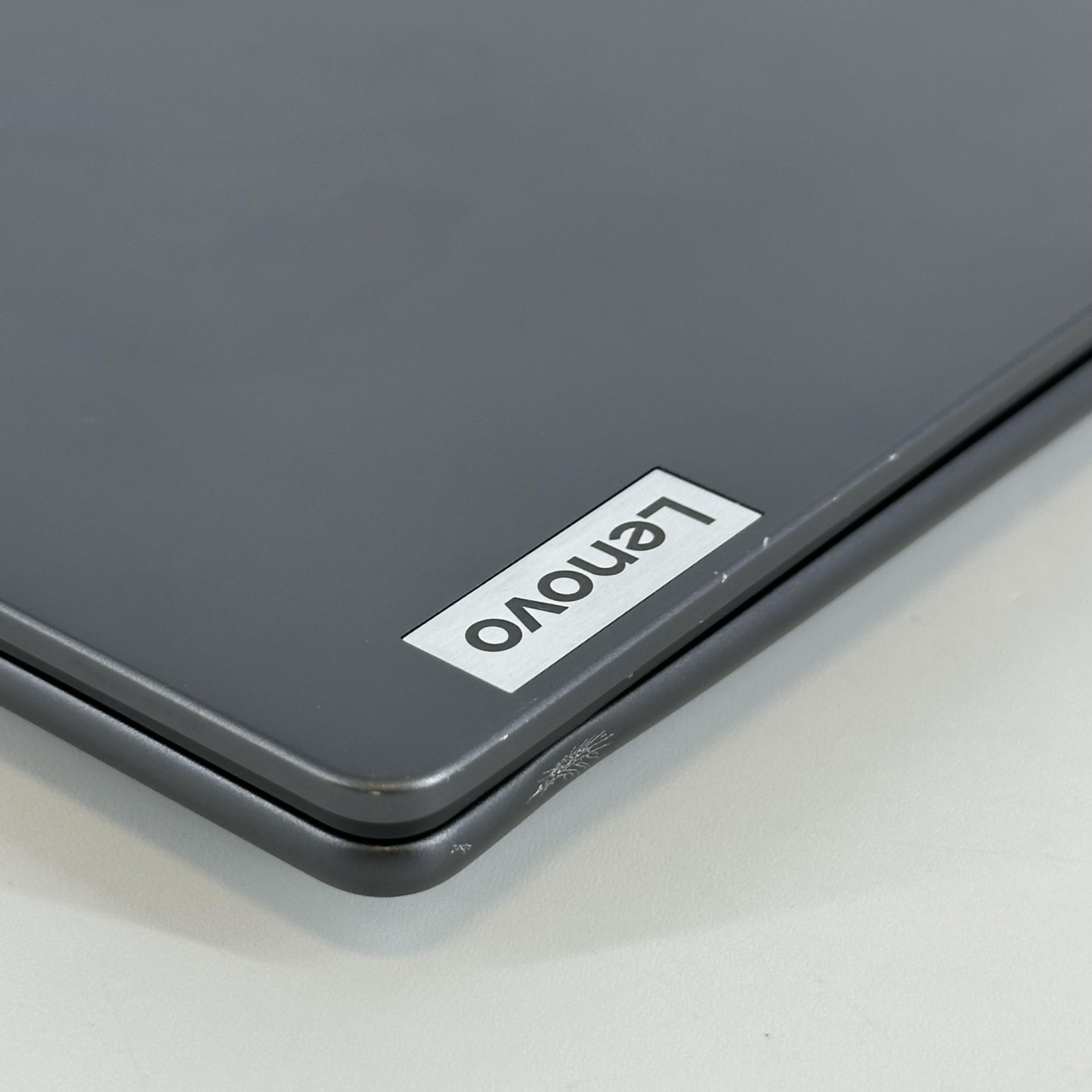 Lenovo Slim Pro 7 14 QHD+ TOUCH 3.2GHz Ryzen 7 7735HS 16GB 1TB SSD RTX 3050 Good