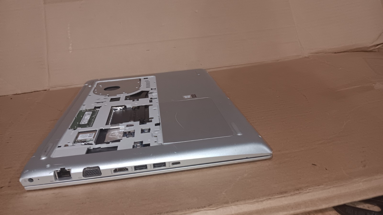 HP ProBook 455 G5 Laptop AMD A9-9420 Radeon R5 CPU 15.6″ LCD Screen Boots Parts