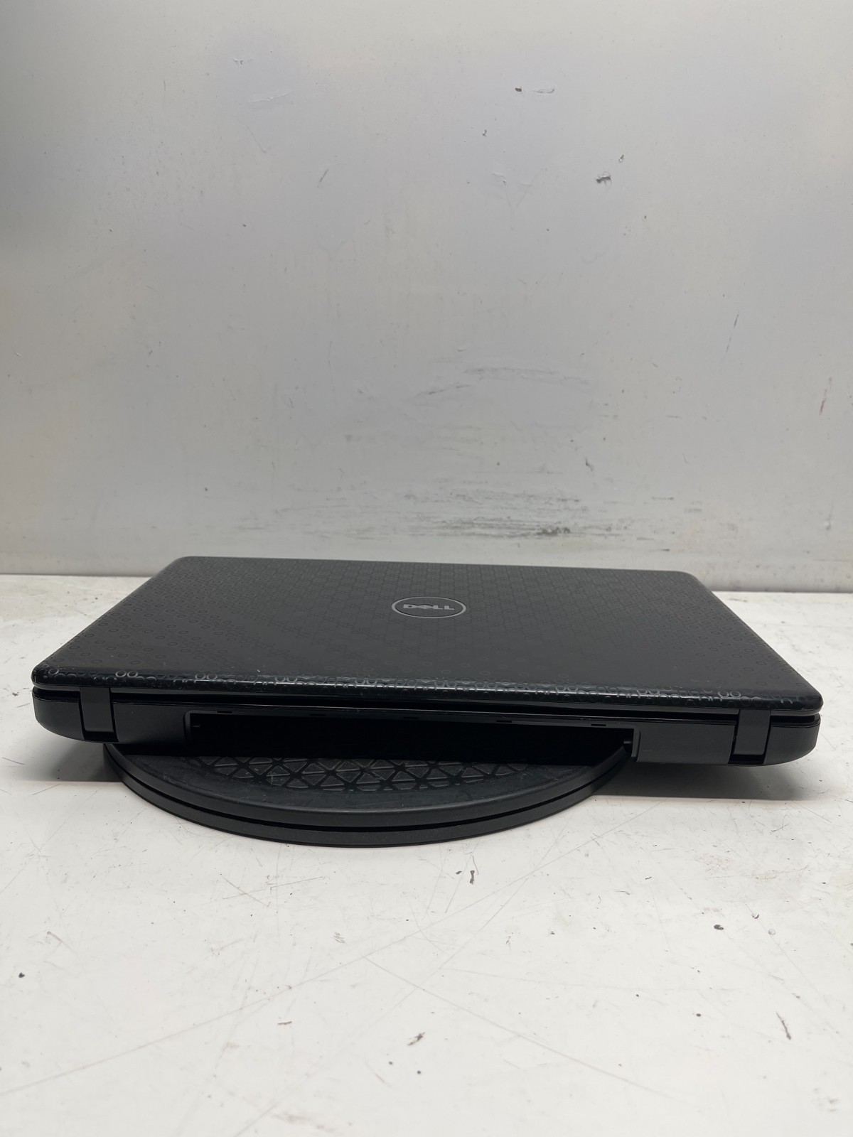 Dell Inspiron N5030 Intel Pentium Dual-Core 2.30GHz 4GB NO HDD