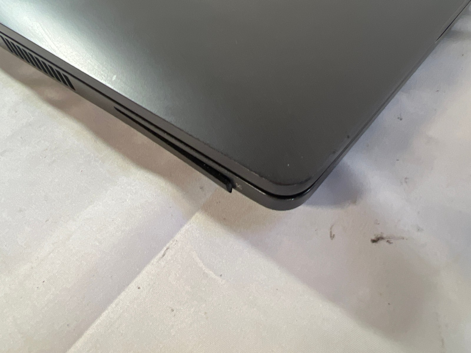 Dell Latitude 5501 Intel Core i5-9400H 4 GB 128GB SSD 15.6″