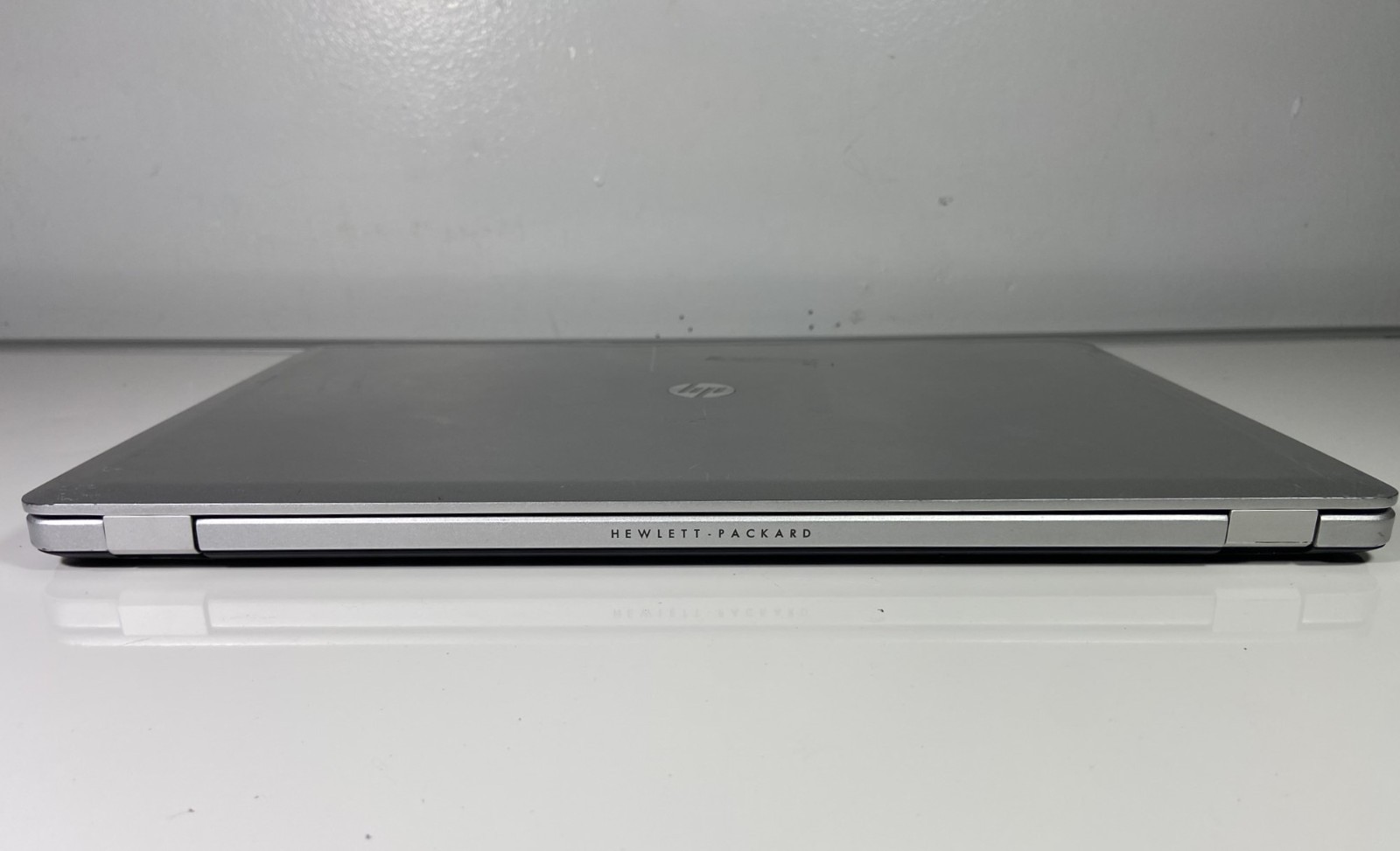 HP EliteBook Folio 9480m Laptop [Core i5-4310U 2 GHz 8 GB NO HDD/ SSD / OS] 14″