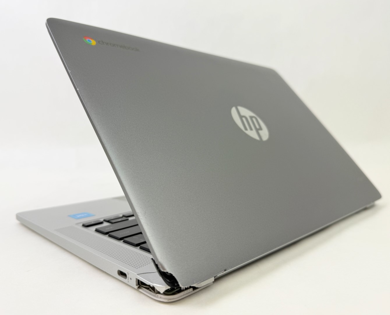 HP Chromebook 14a-na1093cl 14″ FHD Intel Celeron N4500 8GB 128GB eMMC – Read!!!