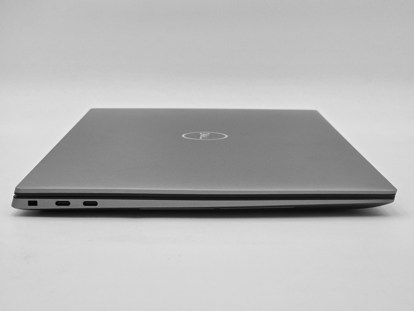 Dell Precision 5570 16″ FHD+ I7-12800H 1TB 32GB W11P RTX A2000 Backlit FP Reader