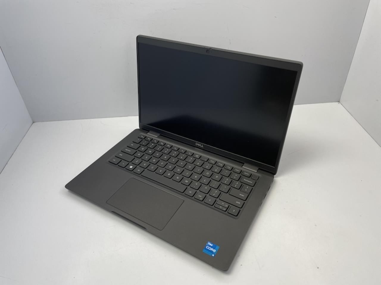 DELL LATITUDE 7430 Laptop w/ Intel Core i5-1235U 1.30 GHZ + 8 GB No HD/Battery