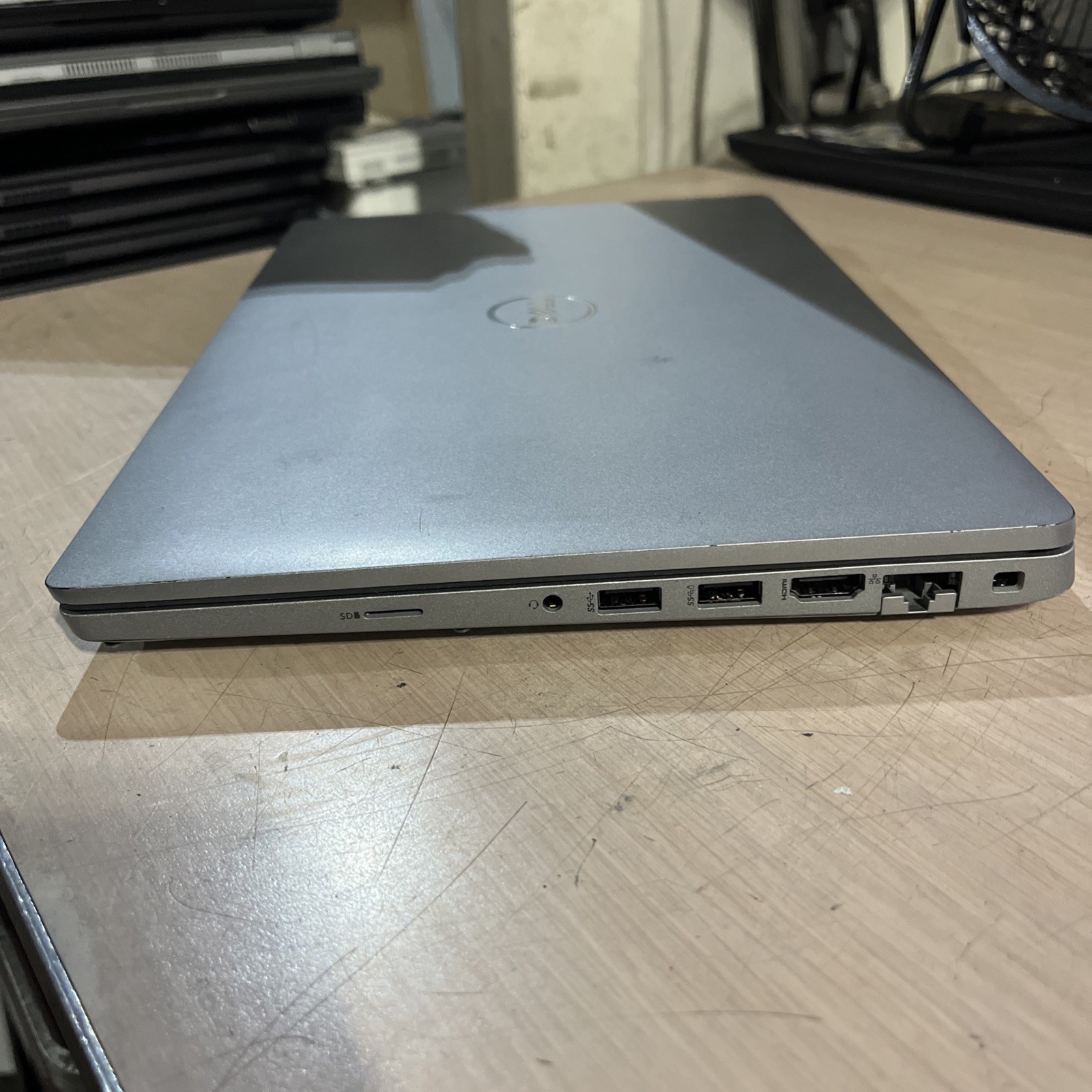 DELL LATITUDE 5420 INTEL CORE I7-1185G7 8GB RAM NO HD ,