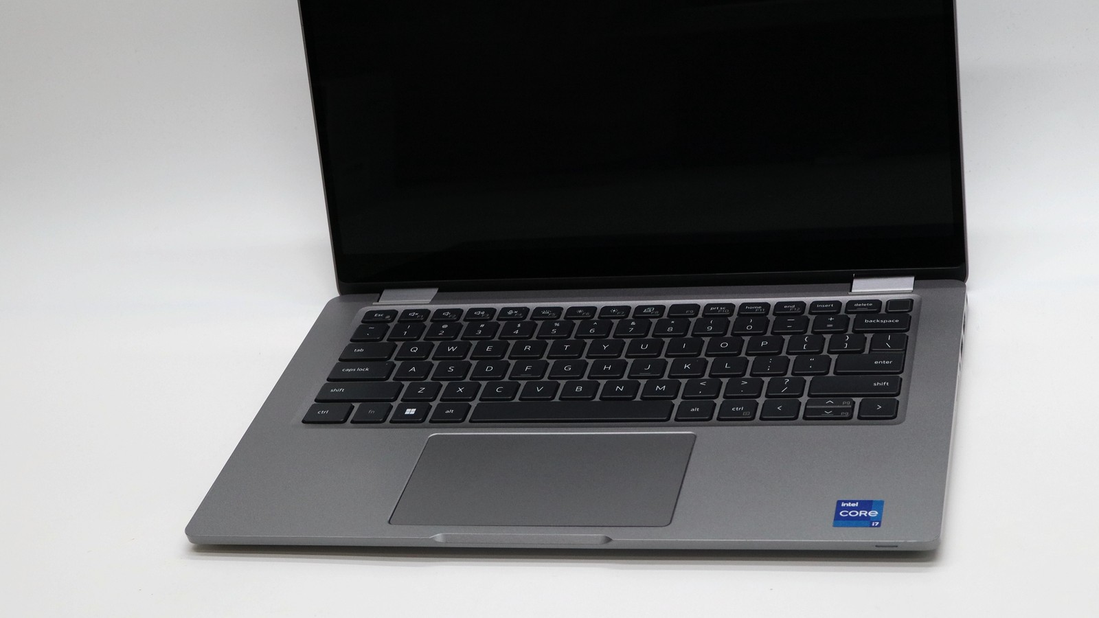 Dell Latitude 5330 13″ i7-1265u 16GB 512GB – Very Good