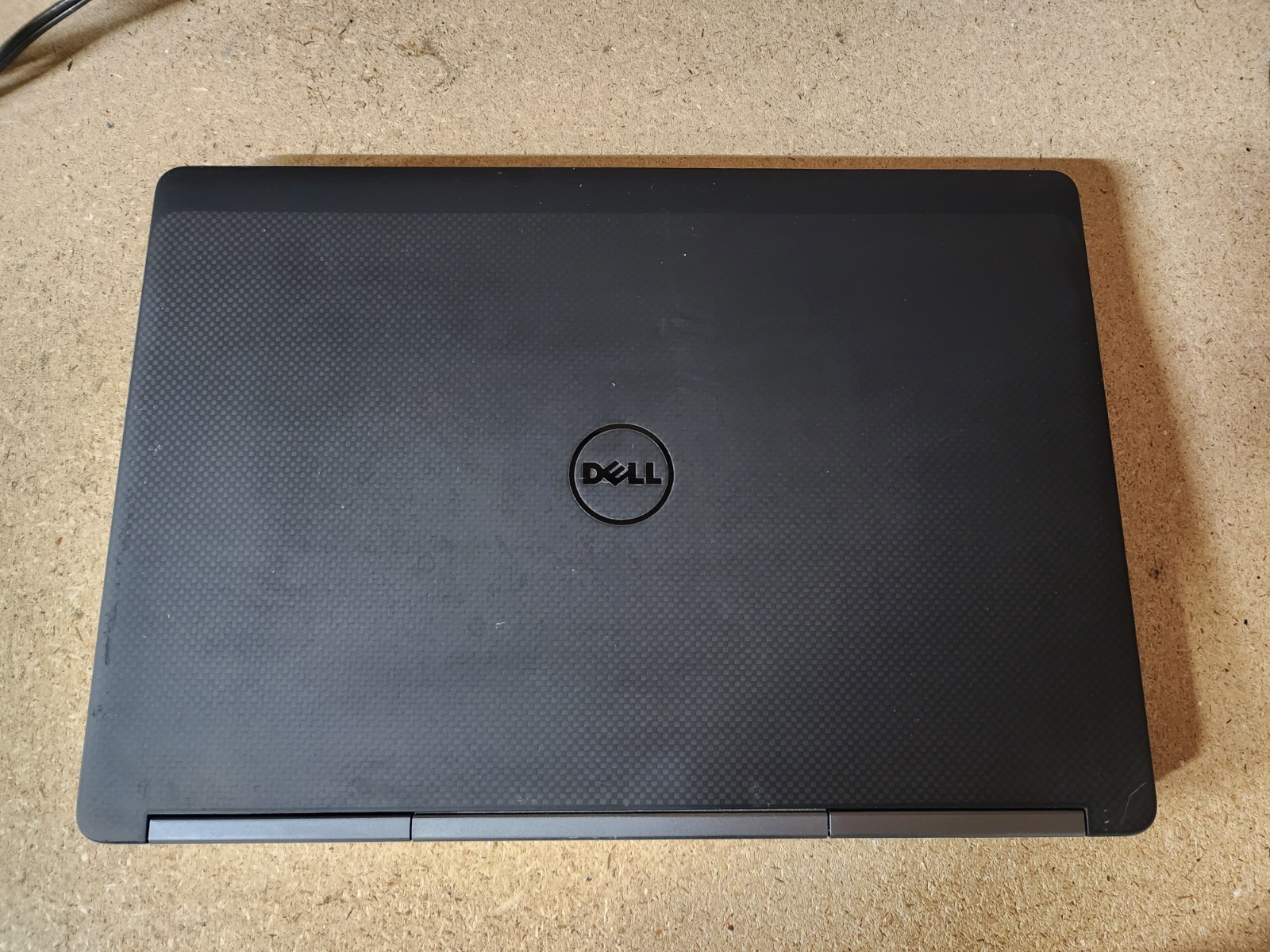 Dell Precision 7520 i7-7700HQ 2.8GHz 16GB RAM 256GB SSD Win 11 Pro Quadro M1200