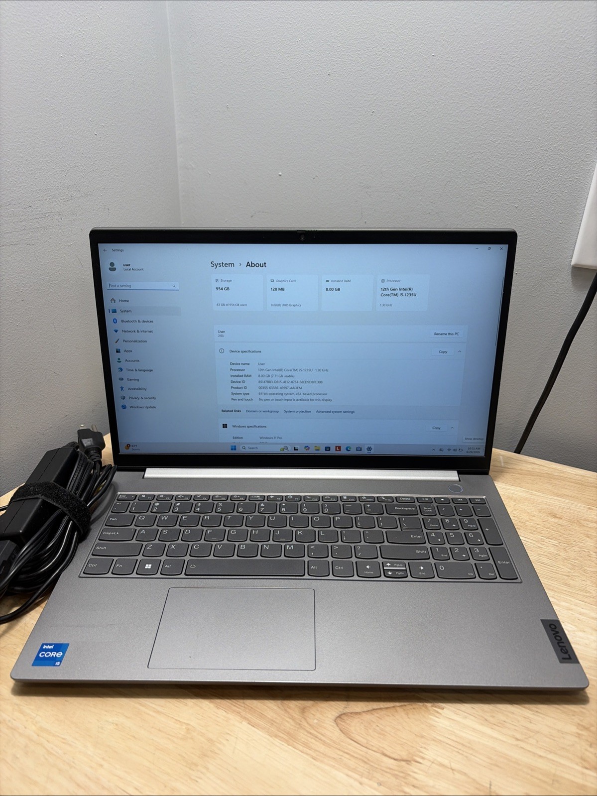 Lenovo ThinkBook 15 G4 IAP Core i5-1235U 1.3GHZ, 8GB, 1TB SSD, WiFi W11 Cord