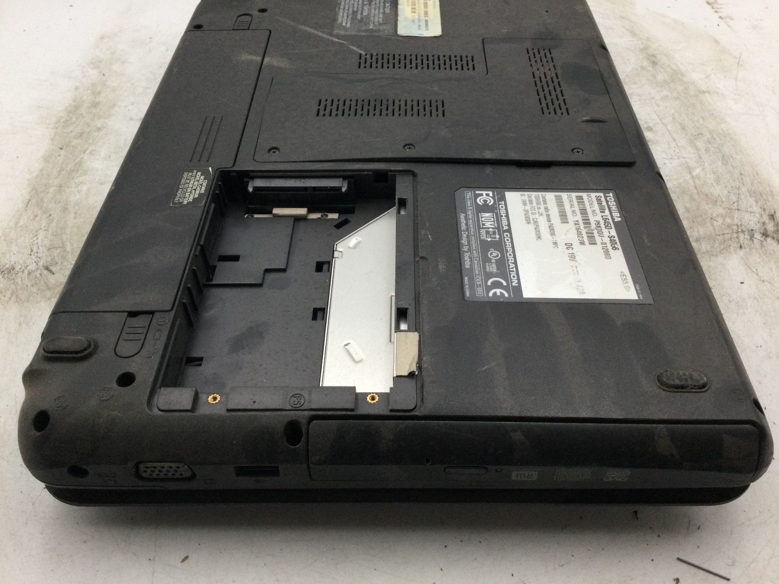 TOSHIBA SATELLITE L645D S4056 – FOR PARTS – AMD TURION II – 4GB RAM – READ – BB