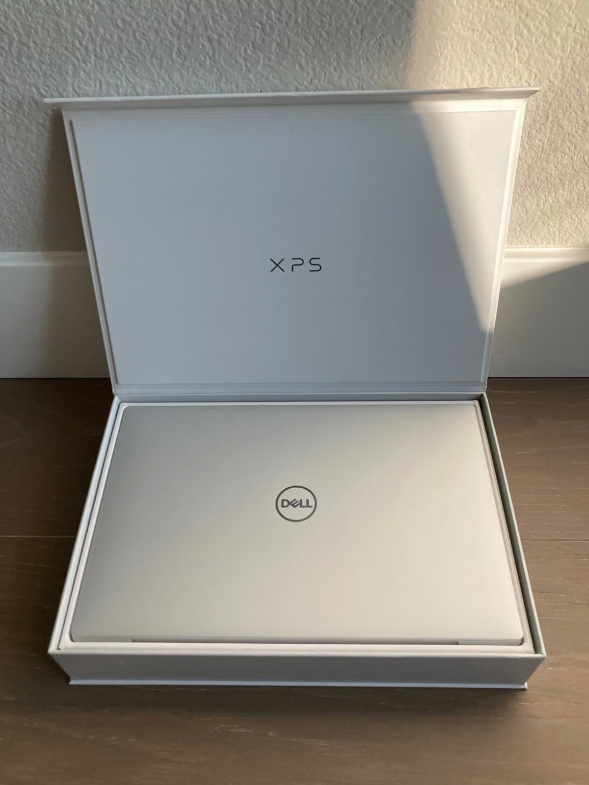 Dell XPS 13 9310 [GLACIER WHITE]