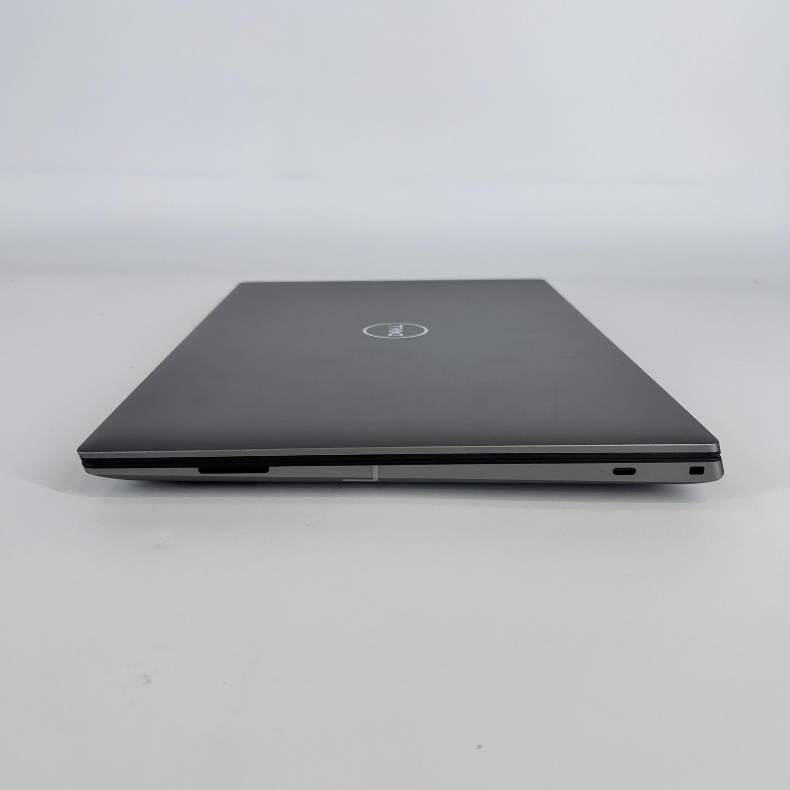 Dell Precision 5680 16 FHD i9-13900H 1.80GHz 32GB 512GB RTX 2000 Ada VERY GOOD