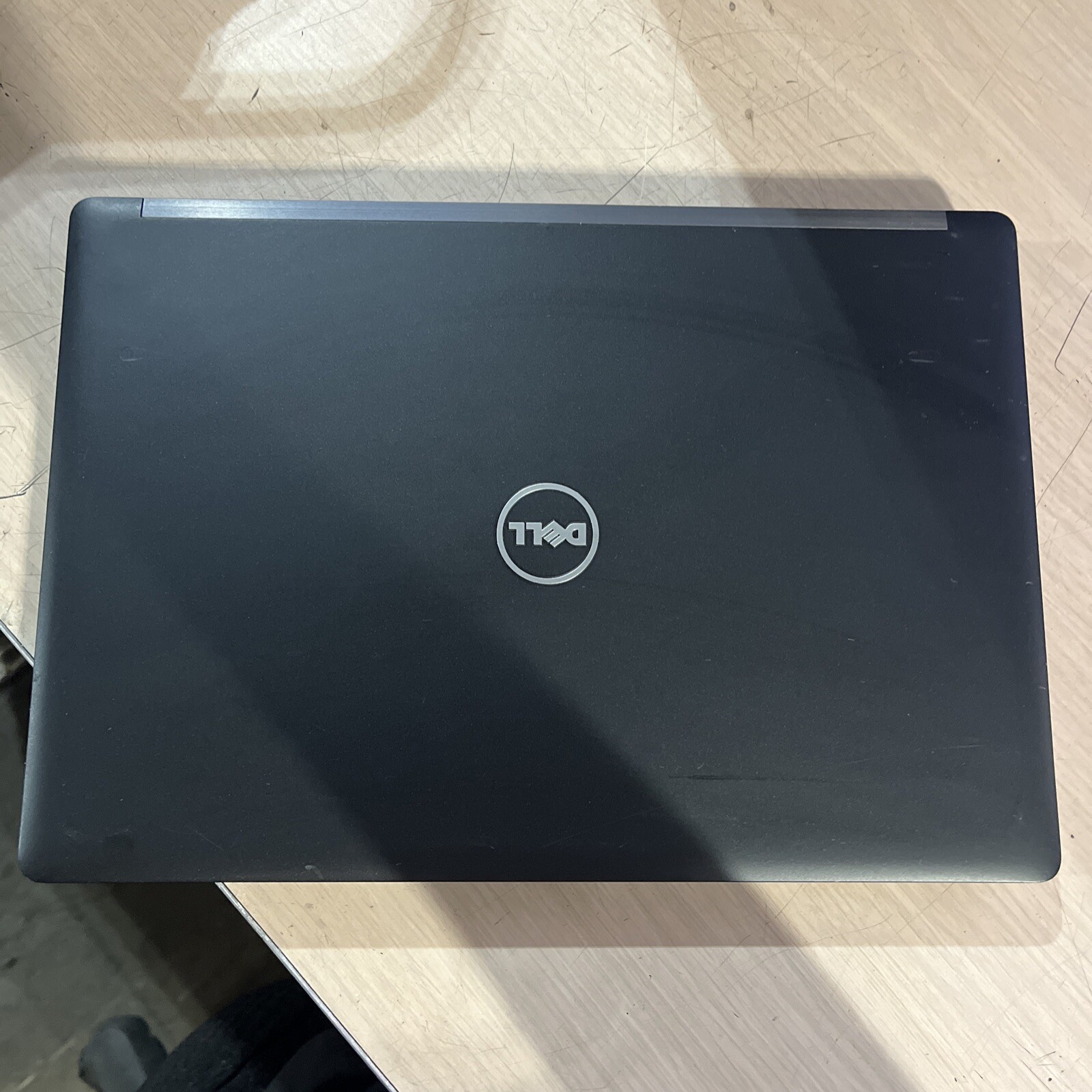 DELL LATITUDE 5280 INTEL CORE I3-7100U 2.40GHZ 8GB RAM NO HD ;;