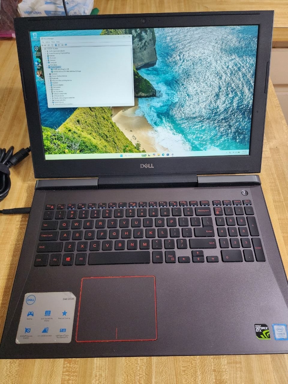 Dell G5 15 G5587 15.6″ intel i5-8300H 8GB DDR4 2666 128GB SSD + 1TB HDD LPV005