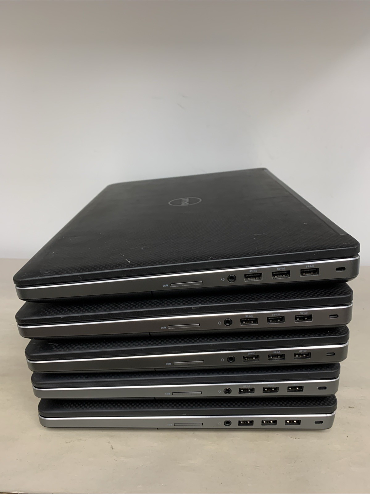 (LOT OT 5) Dell Precision 7510 i5-6300HQ 16GB RAM 512GB SSD Win11 Pro | M1000M