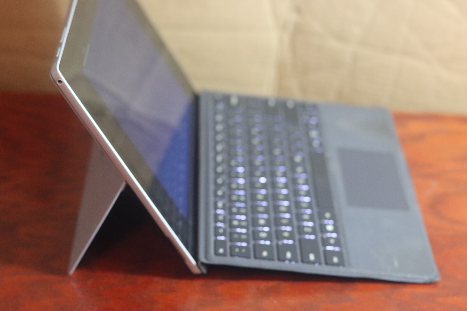 Microsoft Surface Pro 7 12.3″ (128GB SSD, Intel Core i5-1035G4, 1.10GHz, 8GB