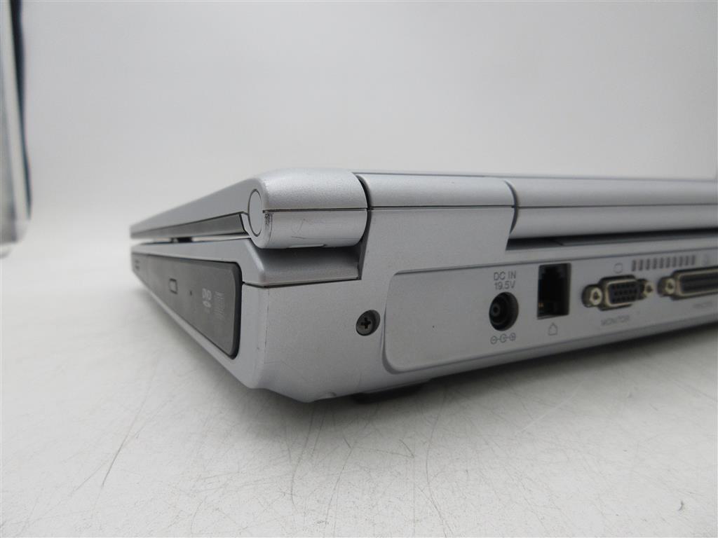 Sony VAIO PCG-K23 Mobile Pentium III 63MB RAM No HDD 15.4″ Radeon IGP 345M