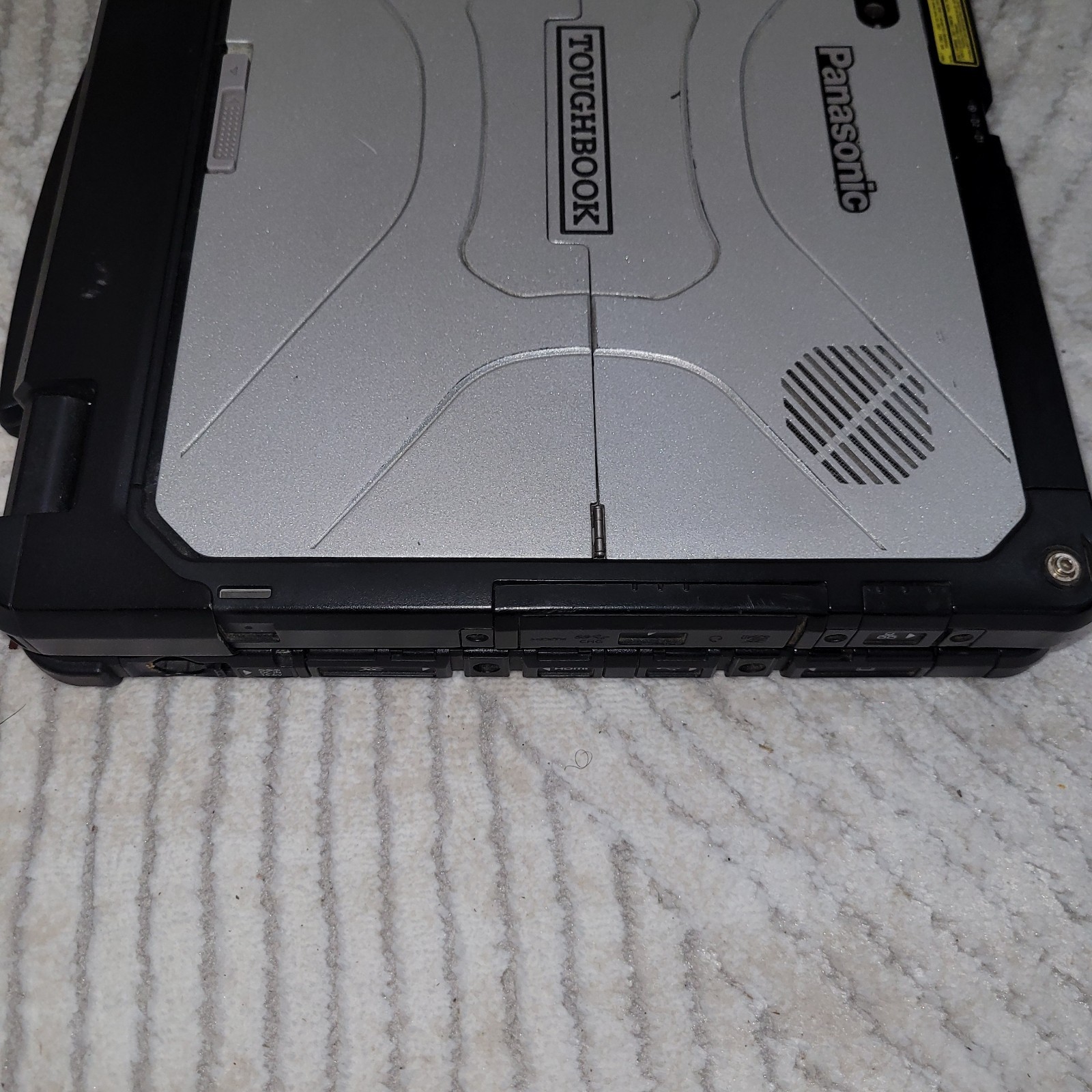 Panasonic ToughBook CF-33 i5-7300U 2.6Ghz 512GB SSD 16GB LTE Win 11 Pro/Win 10