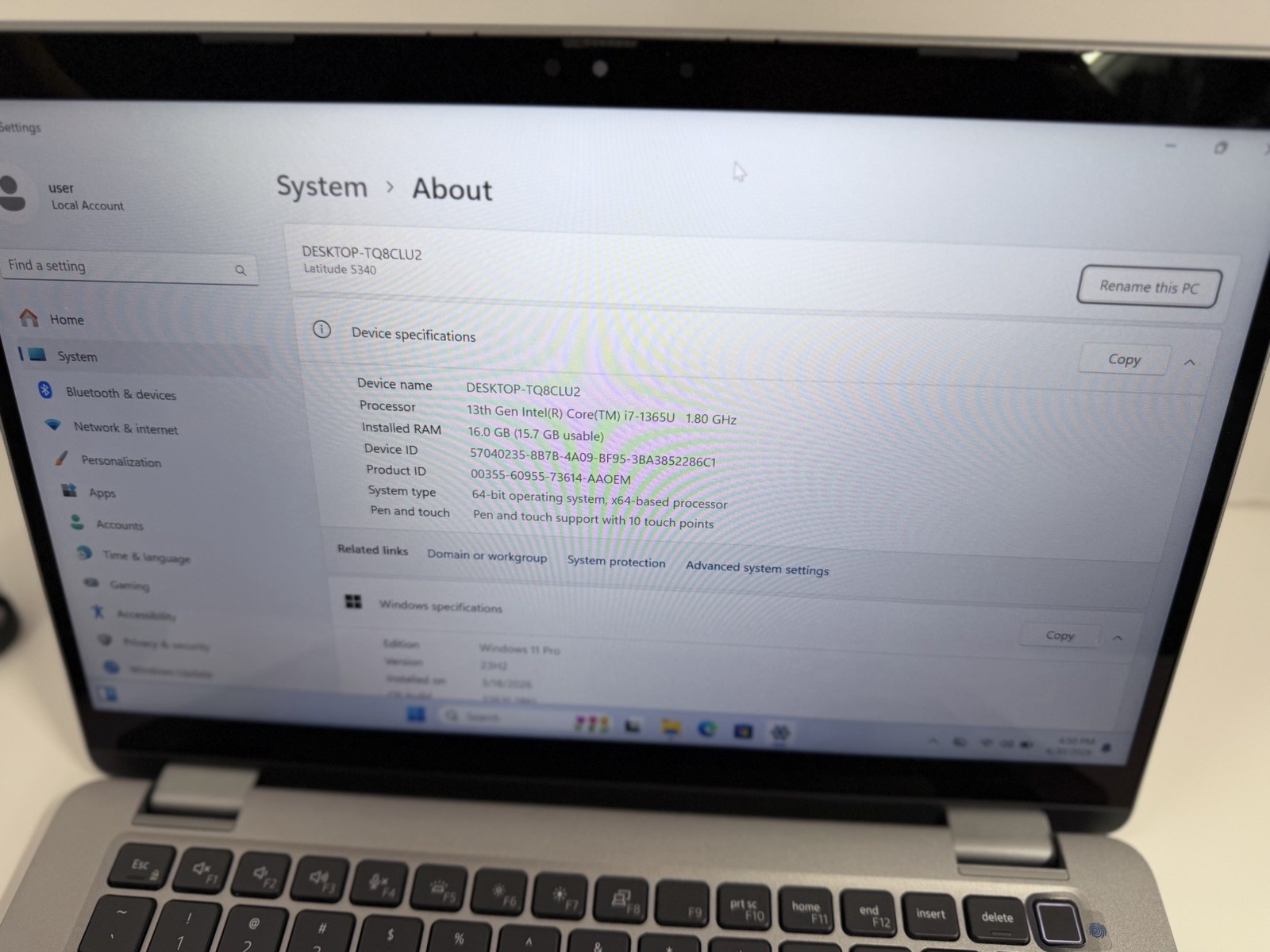 Dell Latitude 5340 2-in-1 13″ FHD Touch I7-1365U 256GB NVMe 16GB W11 PRO