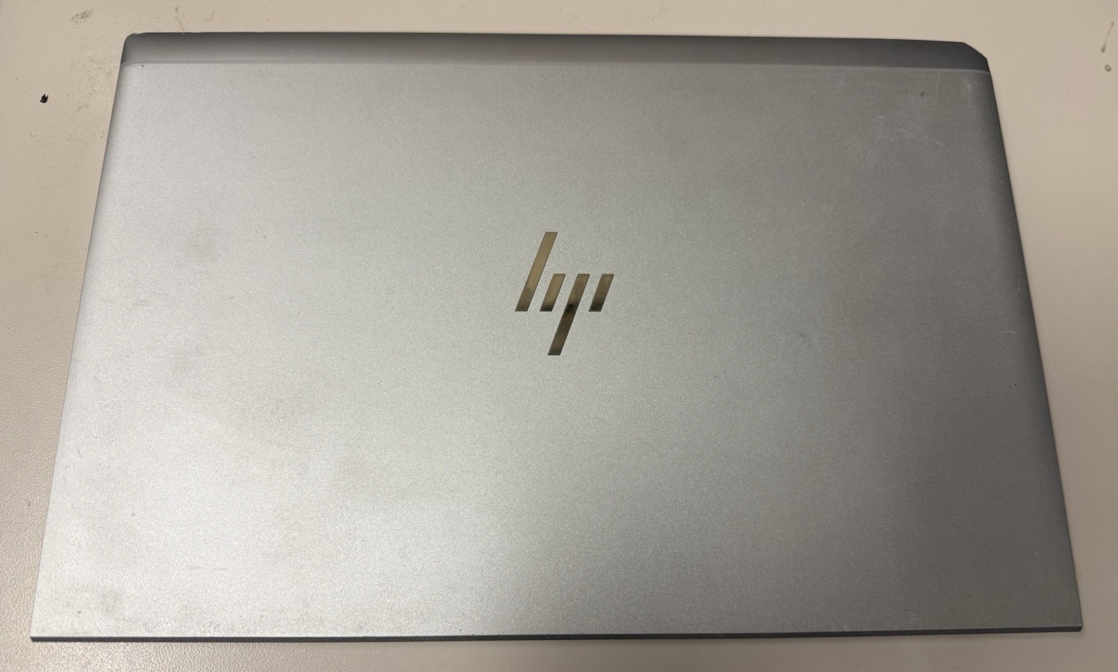 HP Elitebook 845 G8 Working – READ DESCRIPTION