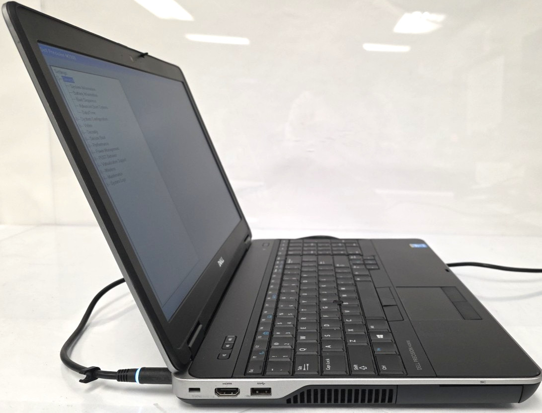 Dell Precision M2800| Intel Core i5-4210M| 8GB RAM| 500GB HDD| Win 10 Pro