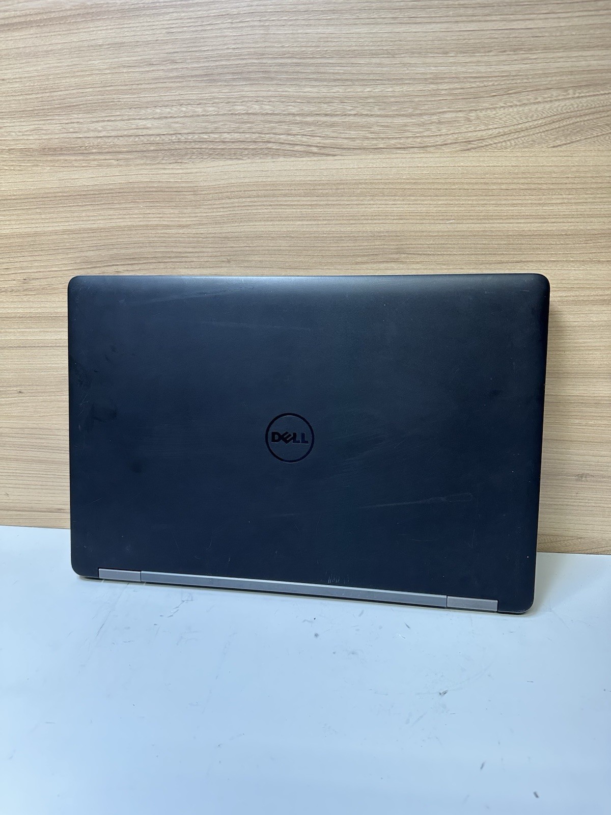 Dell Precision 3510 15″ Core i7-6820HQ 2.7GHz 4GB RAM No SSD No Power Supply