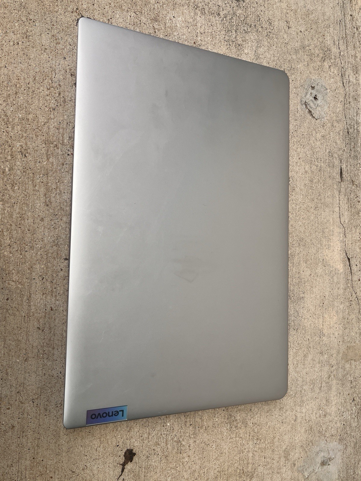 Lenovo IdeaPad 1 15AMN7 15.6″ Ryzen 5 7520U 8GB 256GB SSD Win 11 S