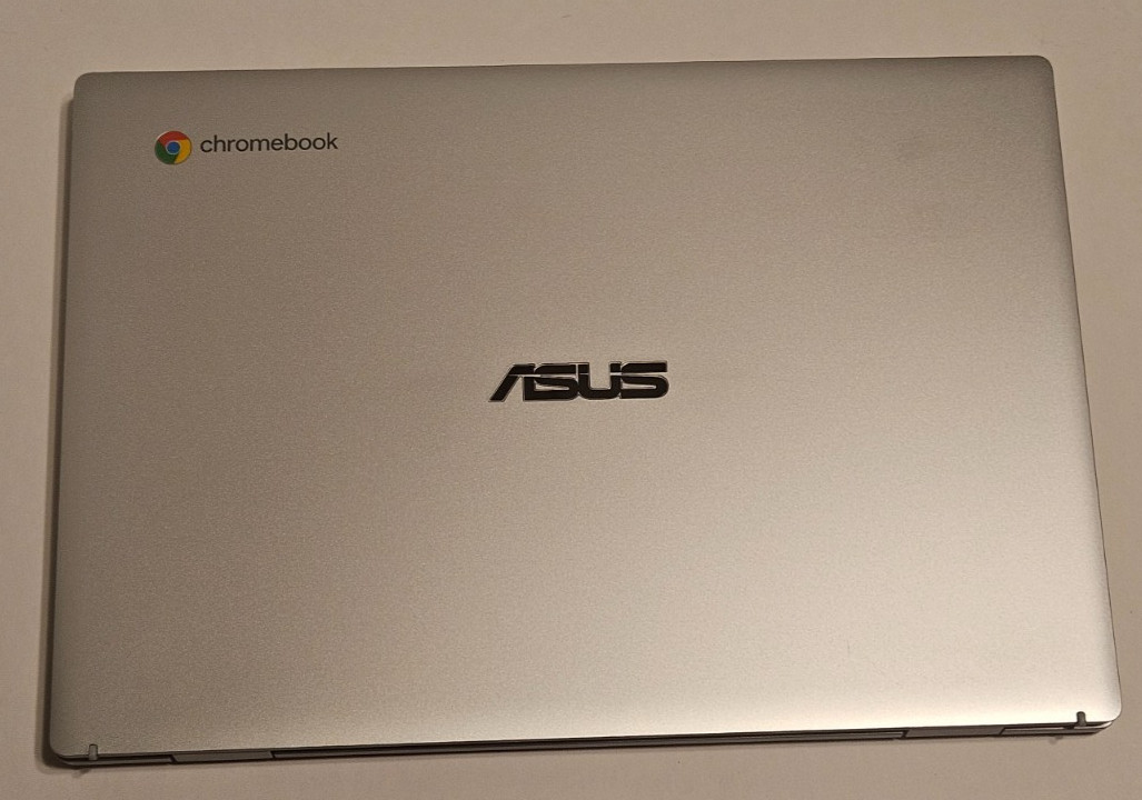ASUS Chromebook CX1 11.6″ Display Intel N3350 32GB eMMC 4GB RAM CX1100CNA-AS42