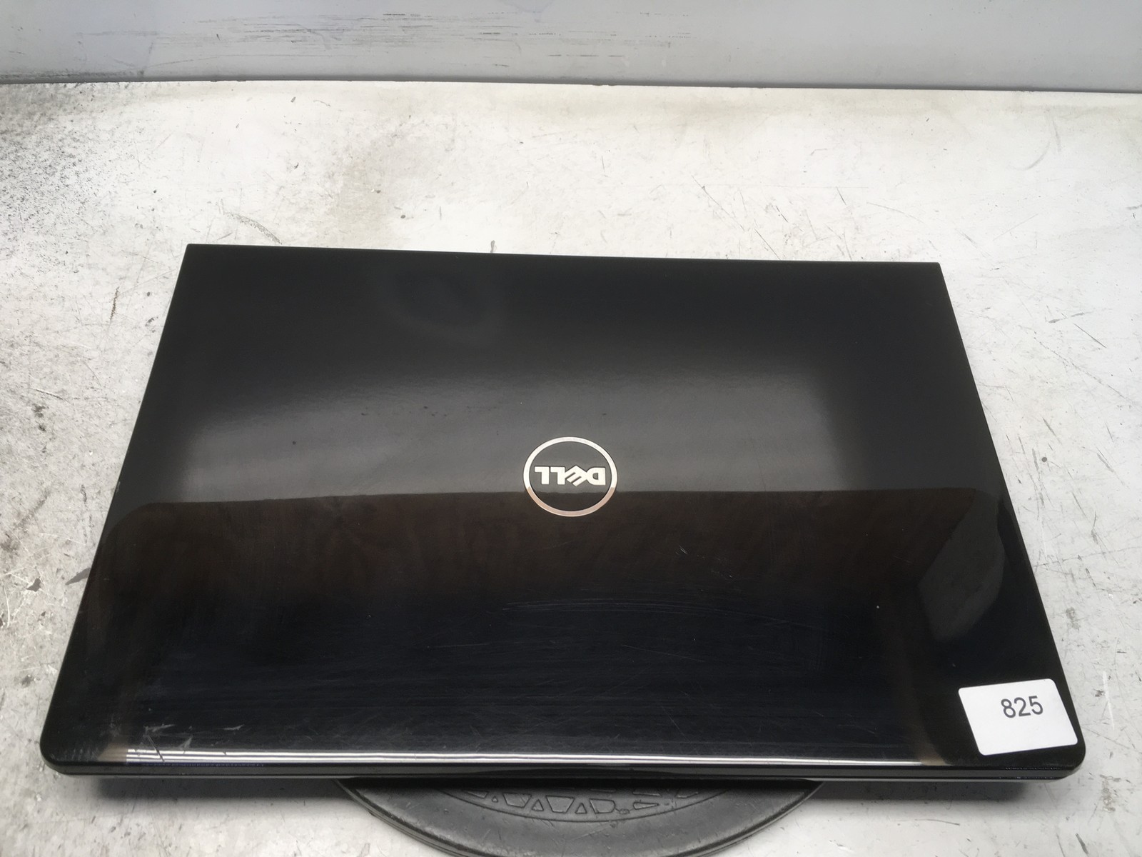 Dell Inspiron 5558 Intel i3-5015U 2.1GHz 6 GB NO HDD No Batt