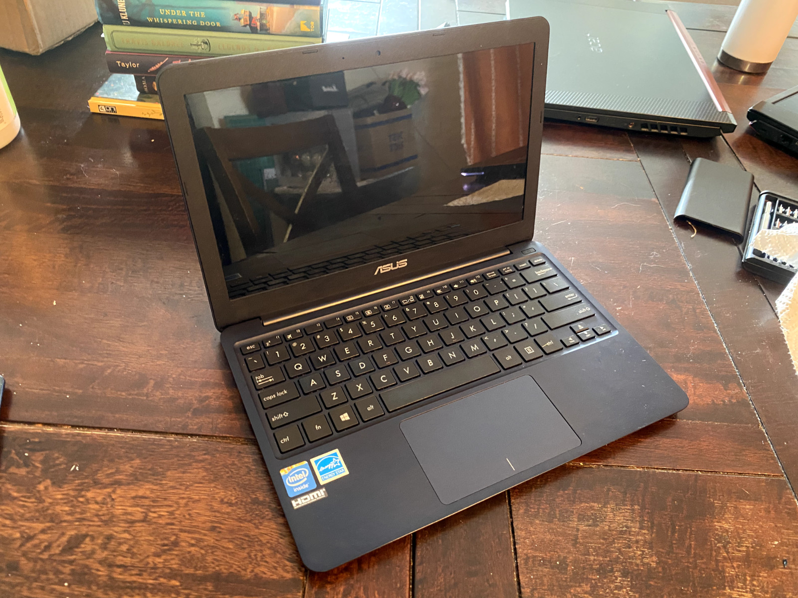 ASUS EeeBook X205T Laptop & Chargers | For Parts/Repair (Turns on, Can’t Charge)