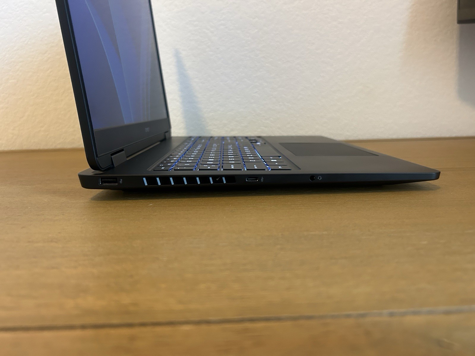 Omen Slim 16 Gaming Laptop PC Intel Ultra 7 255H RTX5060 16GB RAM