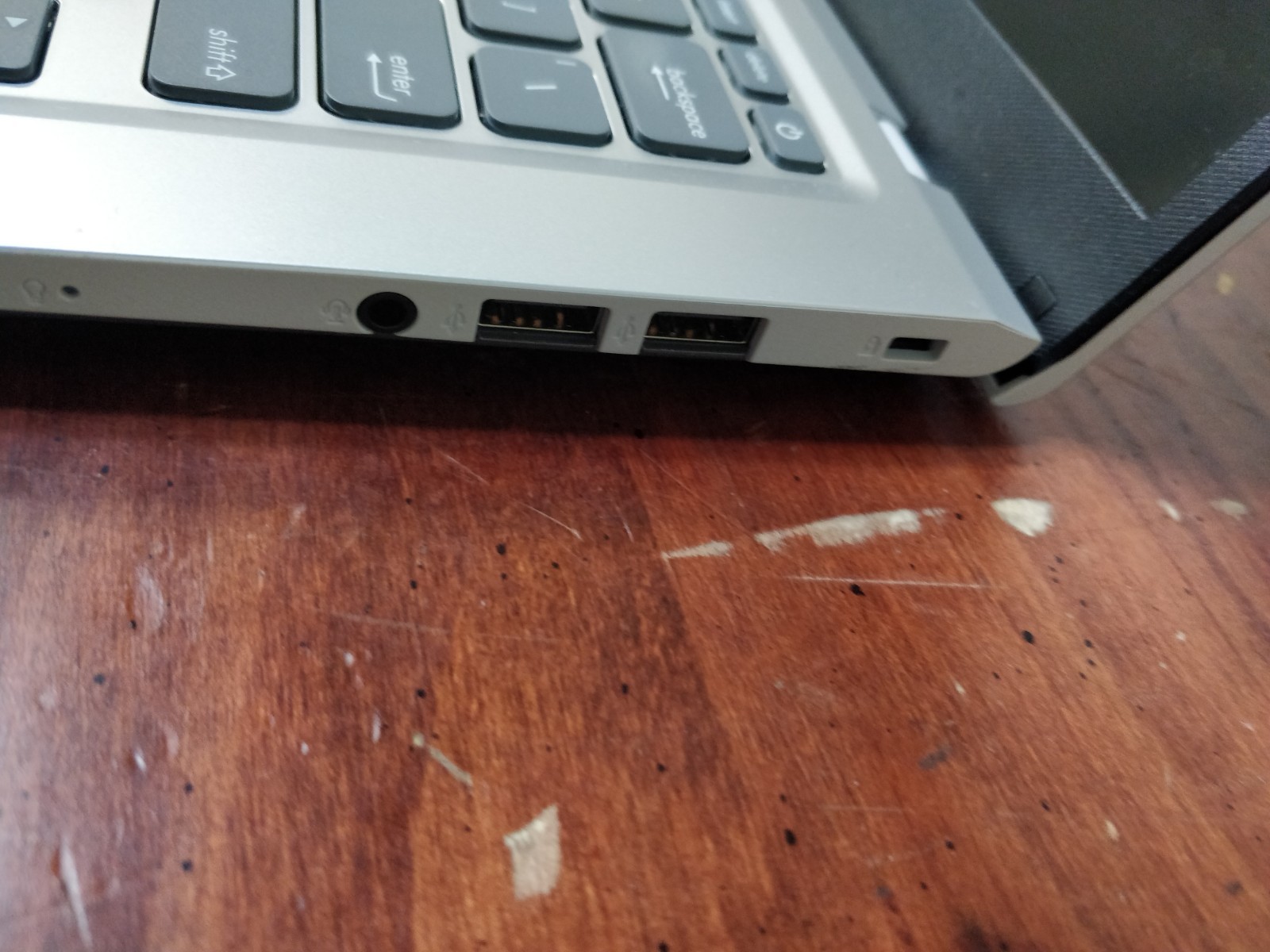 Asus Vivobook X1400E INTEL CORE I3-1115G4@1.40GHz 8GB RAMNO DRIVE PARTS 8618