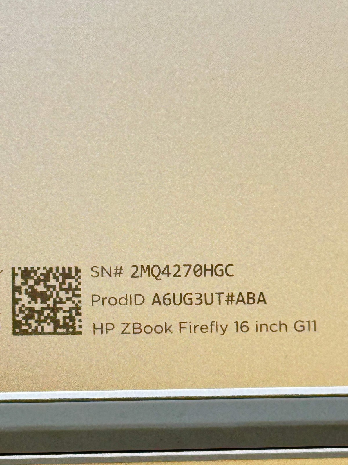 HP ZBook Firefly 16 G11 16″ Core Ultra 7 165U 16GB DDR5 RAM 512GB SSD – Read!