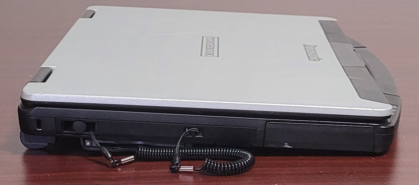 Panasonic ToughBook CF-54 MK3 Touch, i5-7300U 2.60GHz 16GB 512GB SSD Win 11 Pro