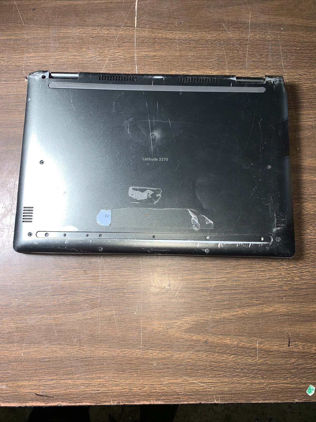 DELL LATITUDE 3379 INTEL CORE I3-6100U 2.30GHZ 4GB RAM**BR0KEN HINGES **NO HD